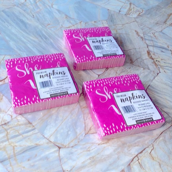 DESIGN FOCUS Pink 'She Said Yes' Cocktail Napkins 40 count - Picture 3 of 5